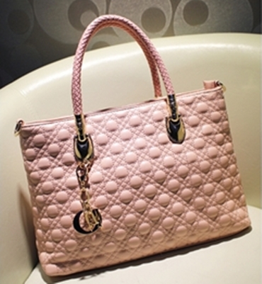 หมดค่ะ กระเป๋าLulu House รุ่น L105-02PeachR กระเป๋าแฟชั่น เรานำเข้าของแท้ 100% งานเนี๊ยบ